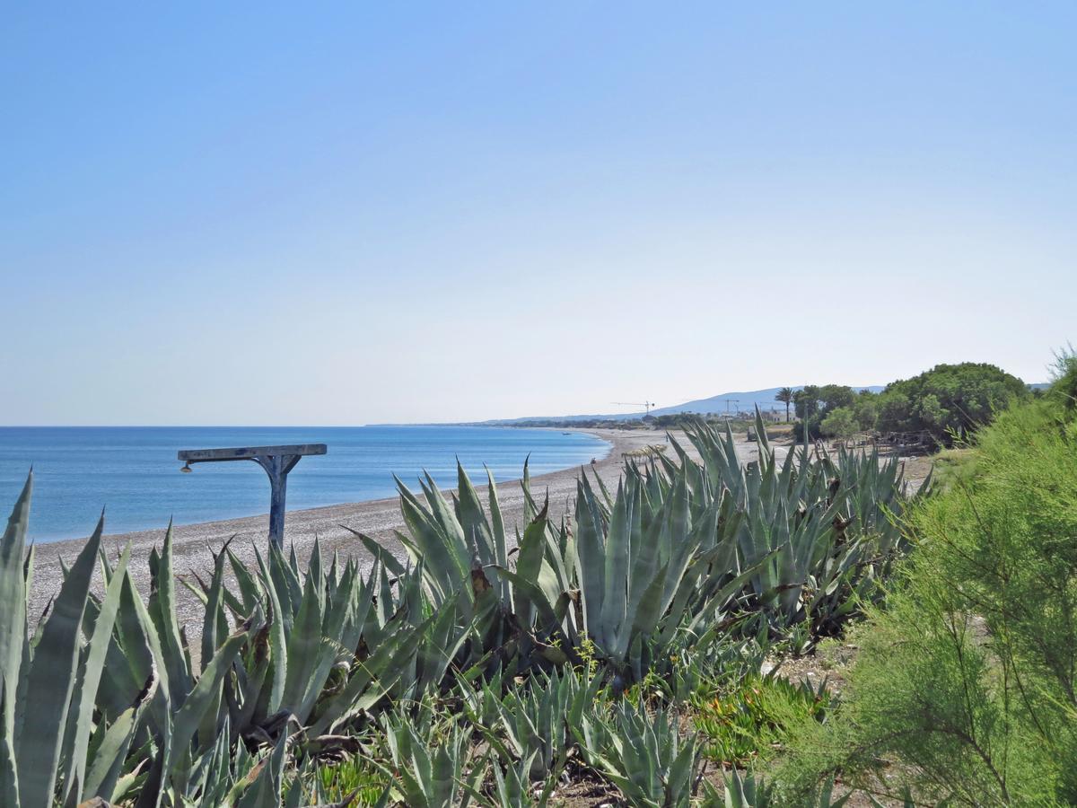 Loukas Beach Rooms Kiotari Exterior foto