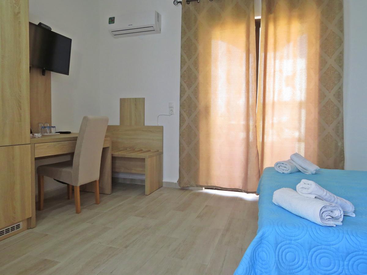Loukas Beach Rooms Kiotari Exterior foto